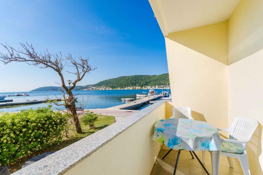 Vakantiewoning met balkon en airco - VW-GKFDK
