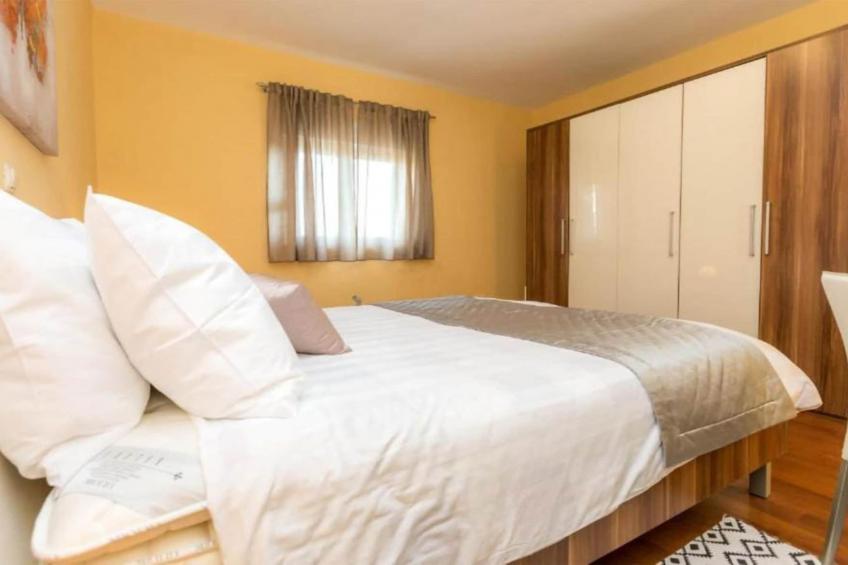 Villa Lara With Pool And Sea View - Four Bedroom Villa With Pool And Sea View - foto 6