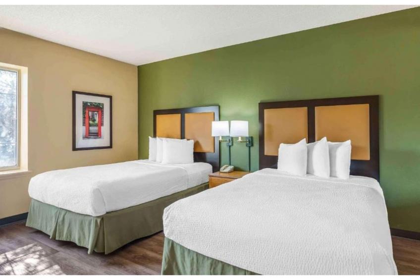 Spacious 2 Queen Beds Nsmk  Kitchen  Studio 6 Vernon Hills - foto 2
