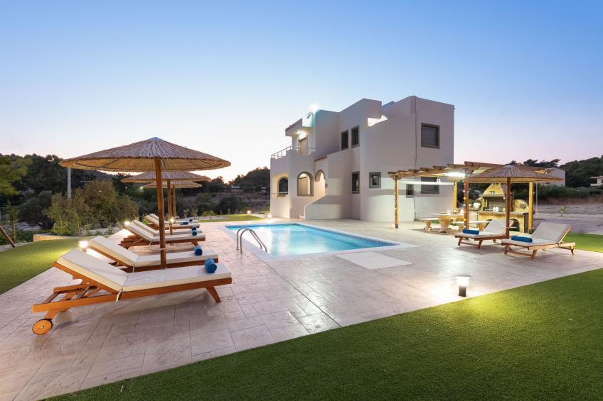 Sun's Reach Villa mit Schwimmbad - foto 19