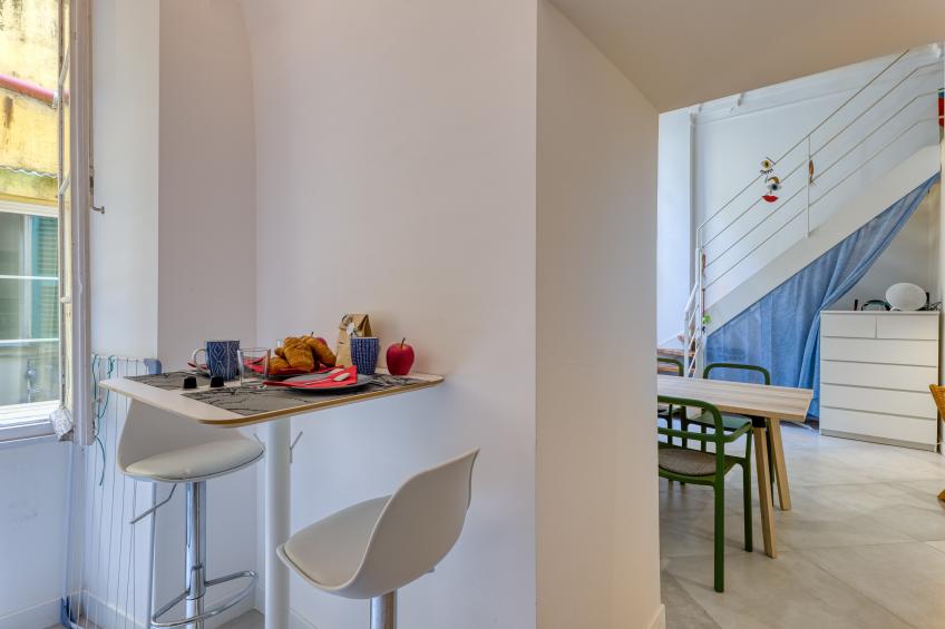 Two Levels Apt In Historical Building - foto 15