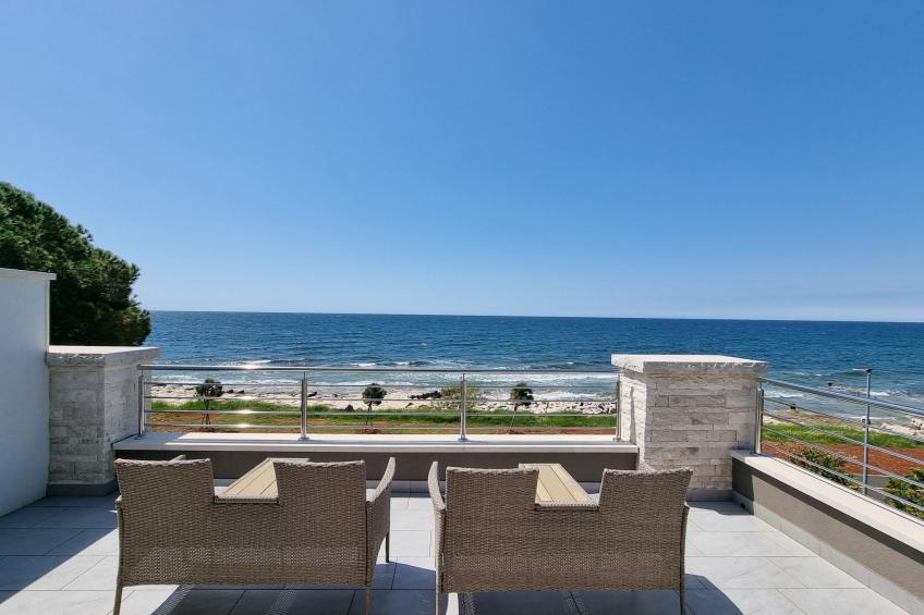 Villa direkt am Meer und Strand mit herrlichem Blick - foto 8