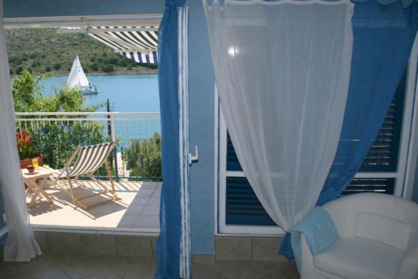 Apartments Mediterraneo Blues - Two bedroom apartment with sea view (Lavanda) - foto 4