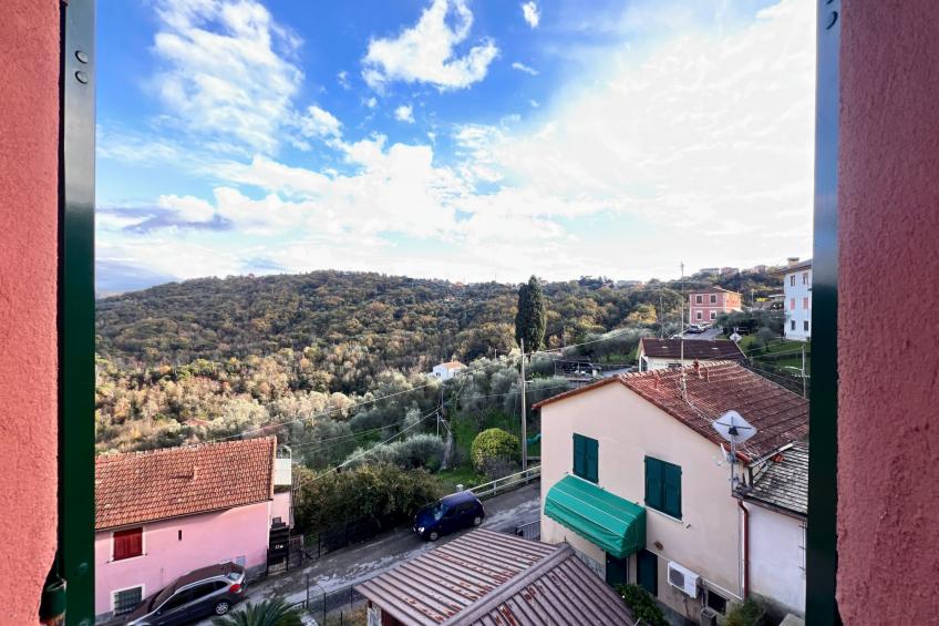 Wohnung im zweiten Stock mit Parkplatz und Garten - foto 39
