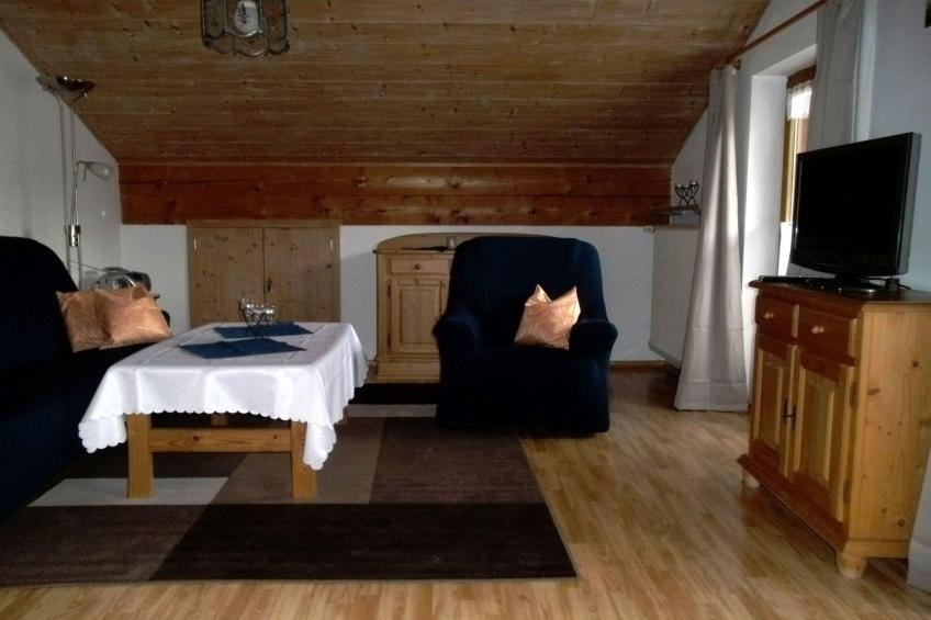 Dachgeschosswohnung mit toller Aussicht vom Balkon - foto 3