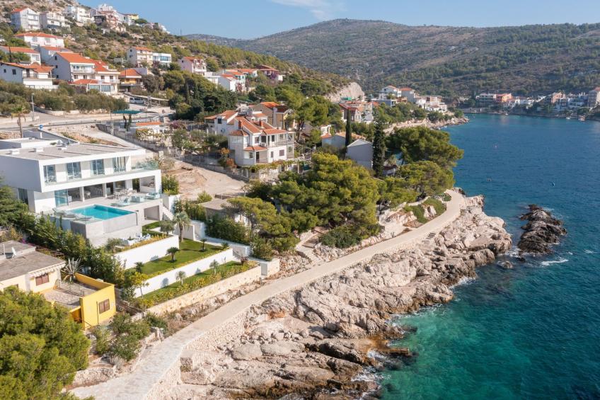 Villa mit Infinity-Pool - foto 17