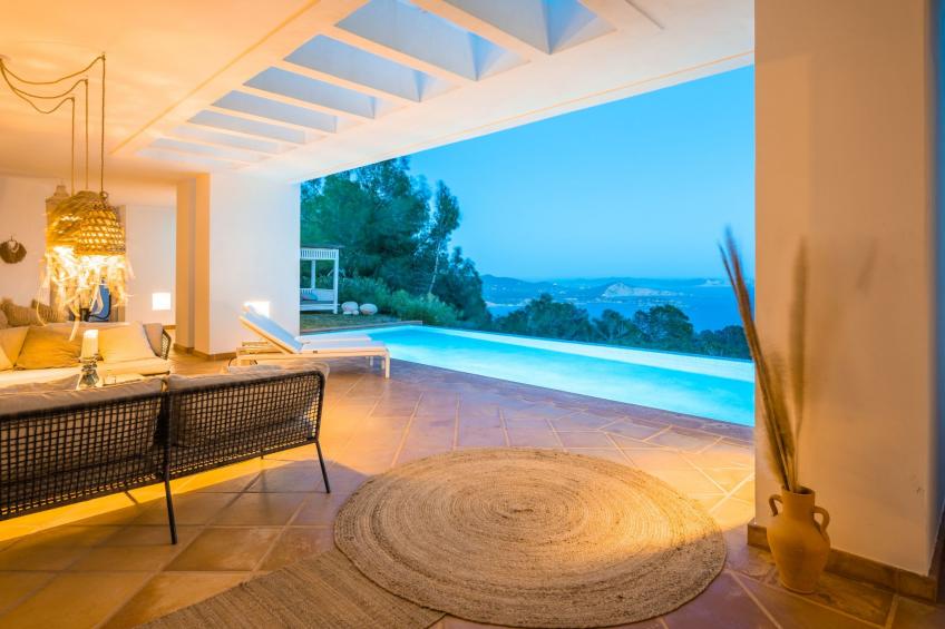 in Es Cubells mit Privatem Pool - foto 15