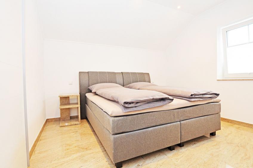 Merzijana Dachgeschoss in Stinteck - foto 18