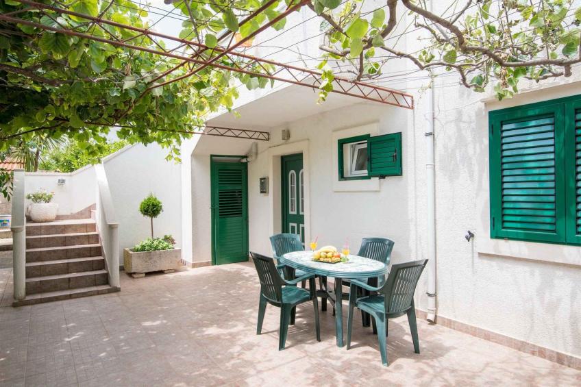 Vakantiewoning met tuin en airco - VW-MBK48 - foto 15