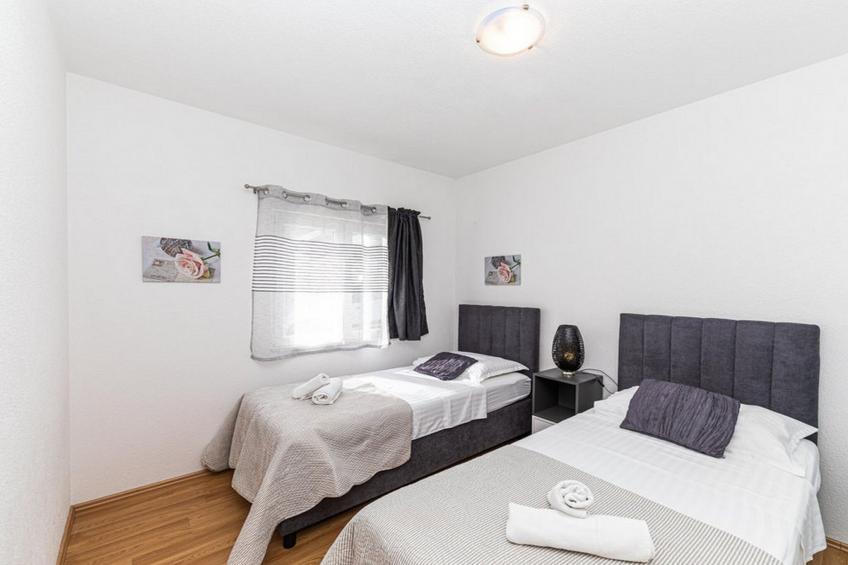 Exquisite Spacious Villa Bufaline with Pool and Gym - Eight Bedroom Villa with Pool and Gym - foto 18