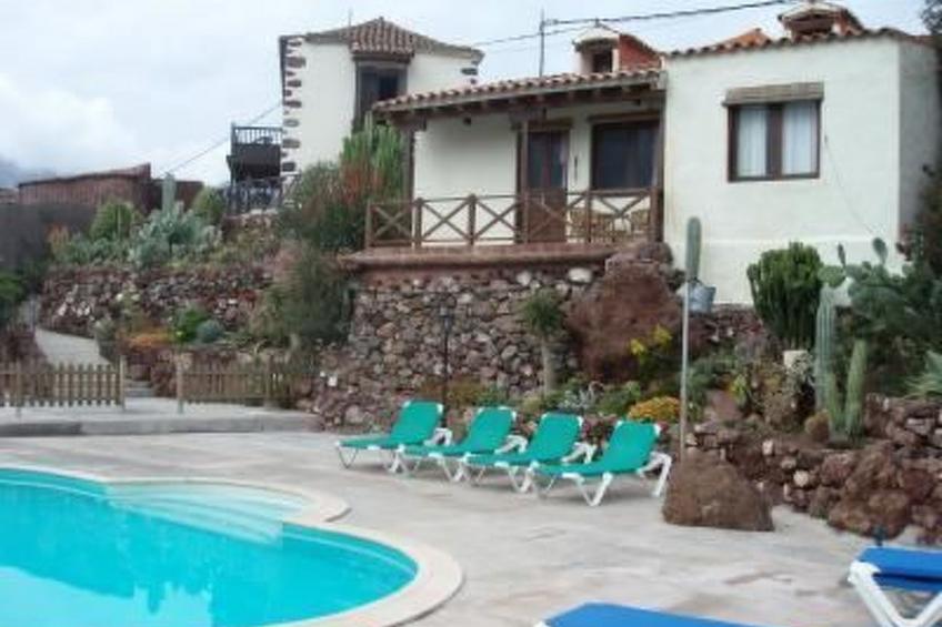 Schönes Ferienhaus mit 2 Wohnungen