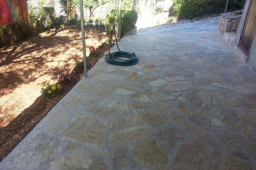 in Dvornica mit Gepflegtem Garten - foto 20