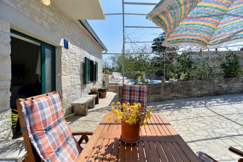 Holiday home with swimming pool on traditional property - BF-XFY94 - foto 33