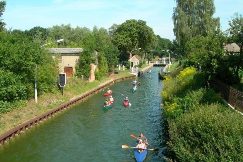 Wasserschleuse in Wesenberg-Strasen - foto 14