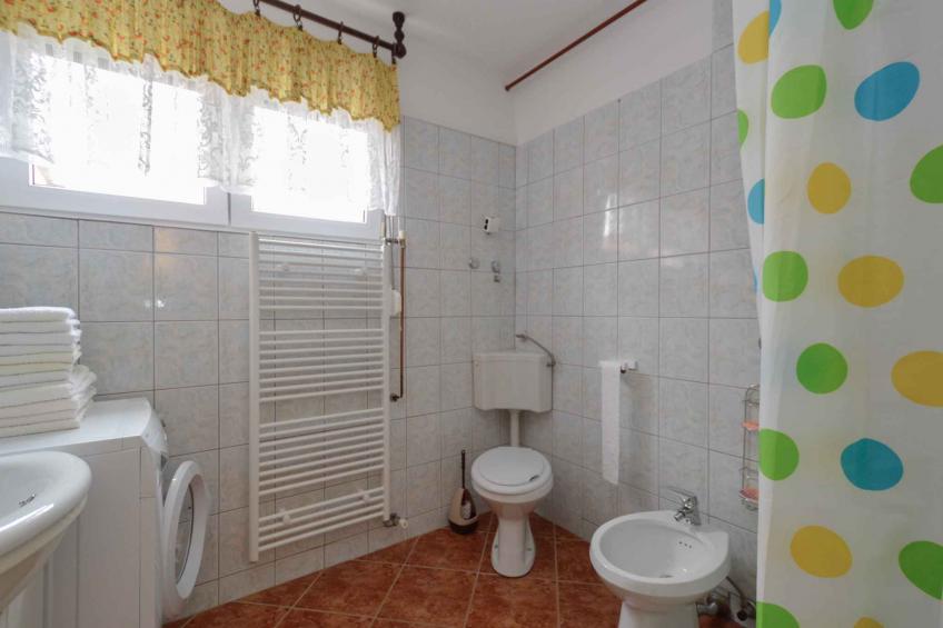 Holiday apartment with air conditioning and terrace - BF-WZMK - foto 19