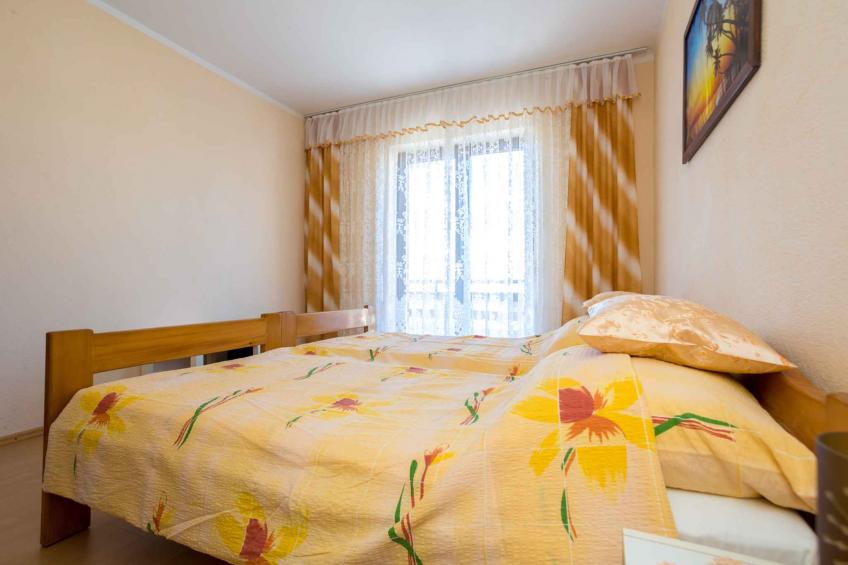 Holiday apartment with balcony - BF-ZV7Z - foto 13