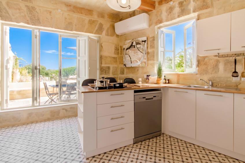 Stone house & jacuzzi St. Martin - foto 18