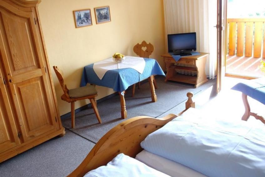 Appartementhaus mit Balkon und Gemeinschaftsgarten - foto 5