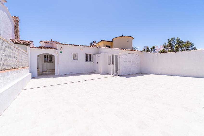 0100-LLOBREGAT 25 B - foto 44