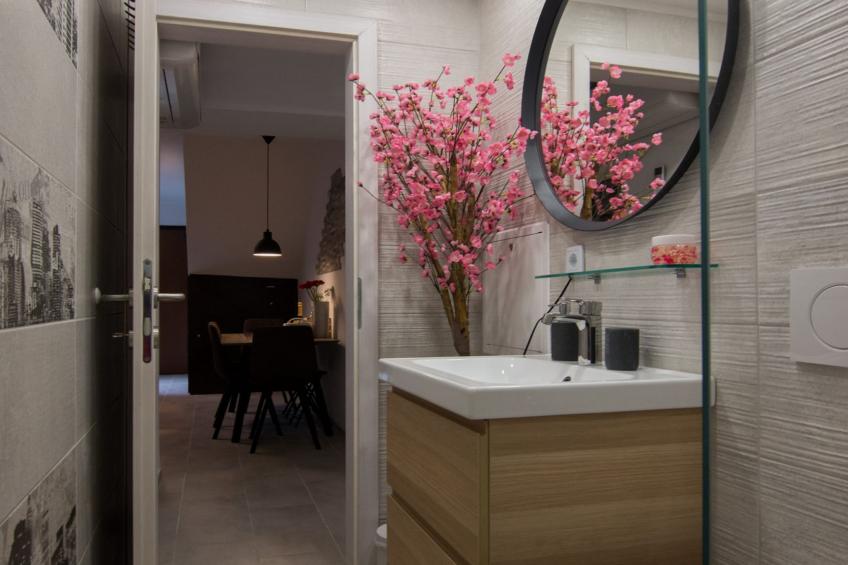 Downtown Koper Spacious Apartment with Balcony - Two Bedroom Apartment with Balcony - foto 24