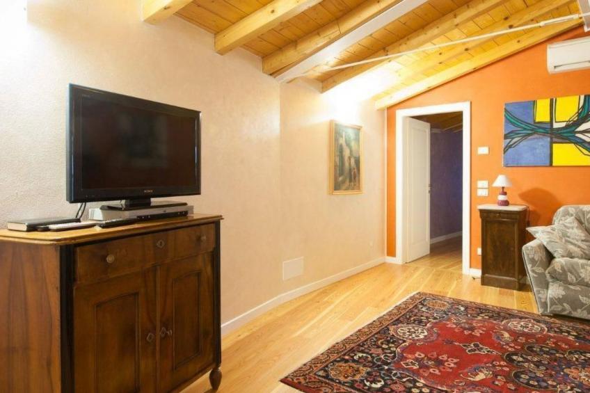 Schöne Panoramawohnung - foto 10