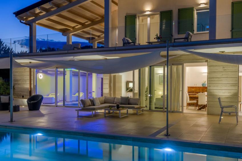 Villa Montefalcone, Außen- und Innenpool - foto 41