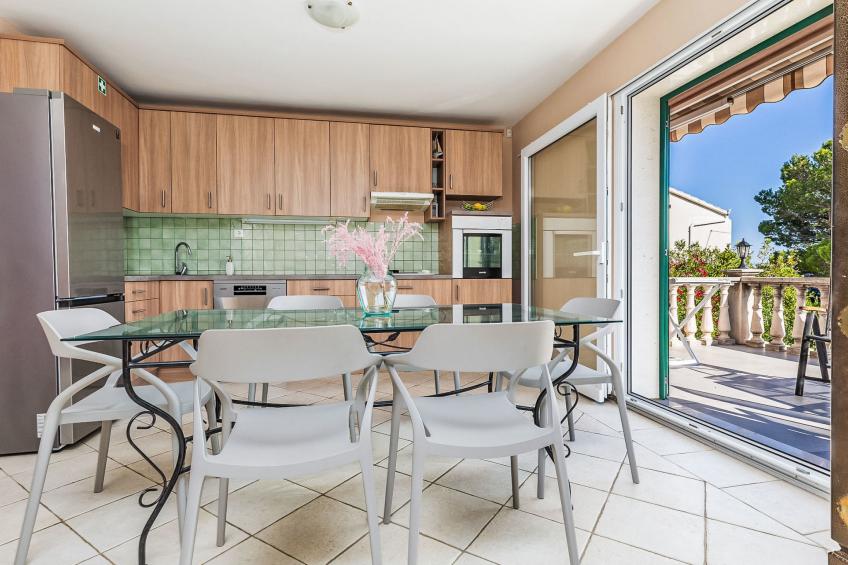Charmantes Ferienhaus in Medići mit Privatem Pool - foto 8