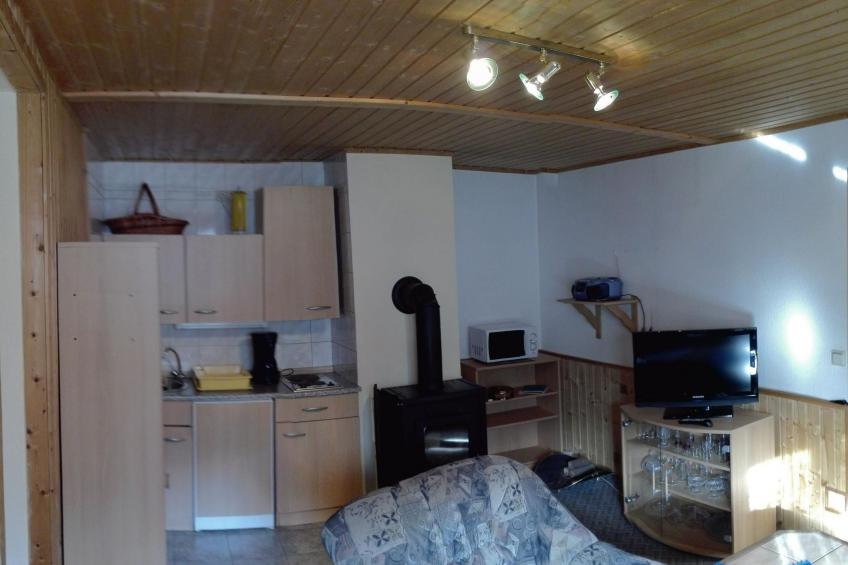 Ruhiggelegene Wohnung mit Garten und Terrasse - foto 7