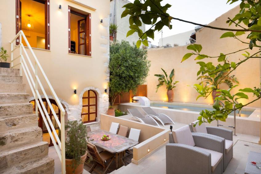 Ferienvilla "Byblos" mit privatem Pool