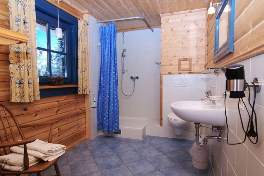 Charmantes modernes Blockhaus mit Kamin - foto 8