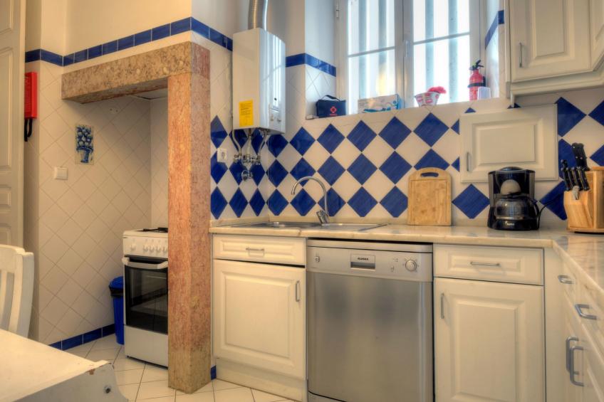 Großzügige Wohnung für 17 Personen in Lissabon - foto 12