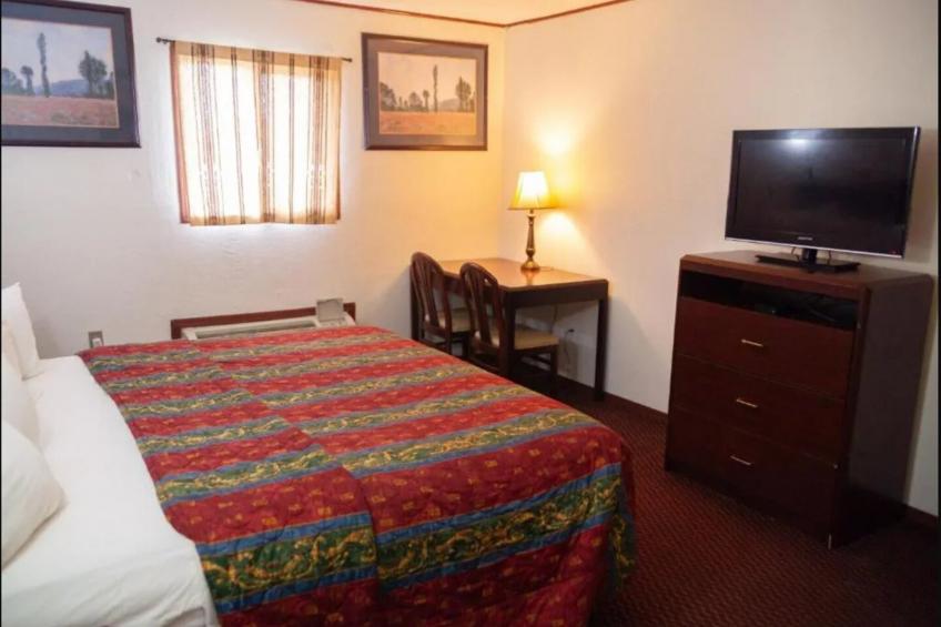 King Bed with Kitchenette Non-Smoking - foto 12