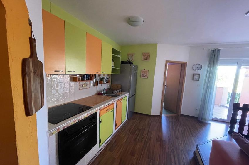 Classic and Modern Umag Apartment with Terrace and BBQ - Two Bedroom Apartment with Terrace - foto 5