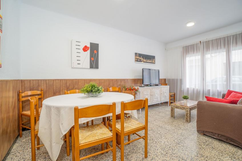 2026-POETA MARQUINA 10 PB - foto 2