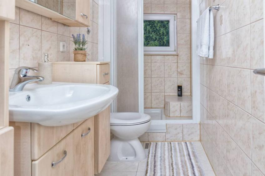 Hidden Gem Holiday Home with Pool in Kastel Stafilic - Two Bedroom Holiday Home with Pool - foto 16