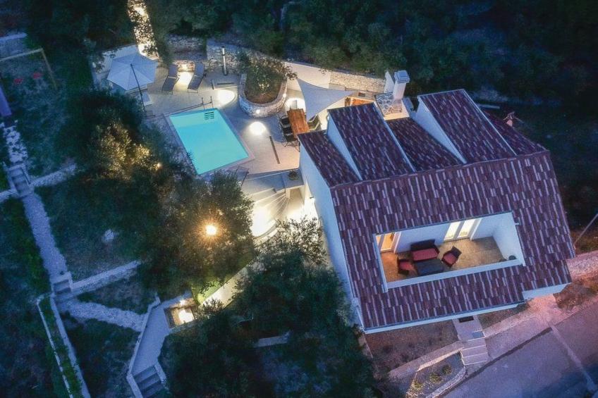 3 Schlafzimmer Villa mit beheiztem Pool und Meerblick - foto 25