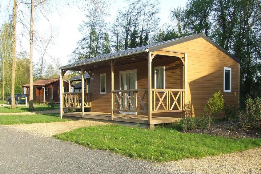 Camping Moncontour Active Park 2-Bedroom Chalet - 4/6 people