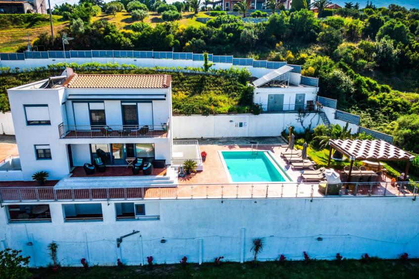 mit Privatpool für 9 Personen ca. 200 m² in Pounta, Ägäis (Skiathos)