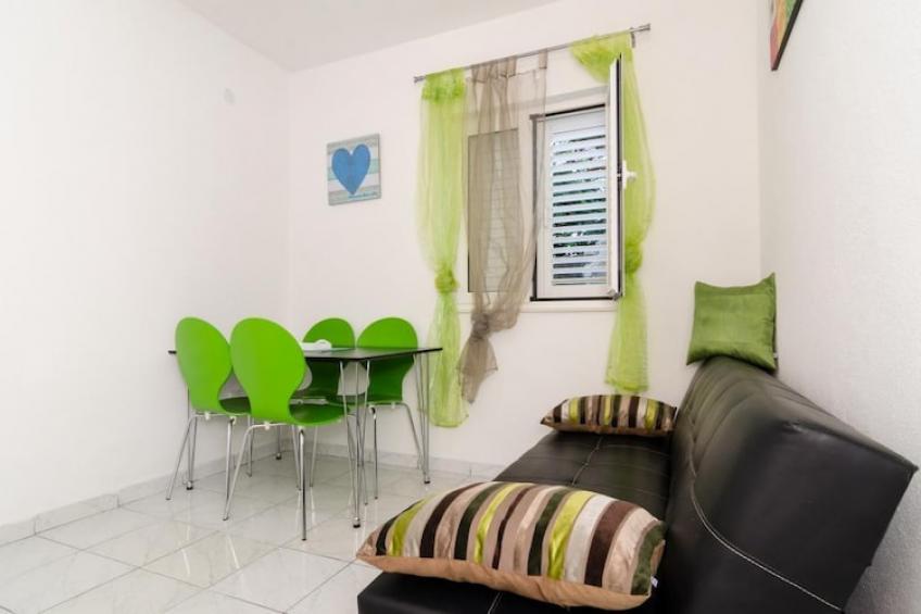 Apartments Ammos - One Bedroom Apartment with Shared Terrace and Sea View (Veliki)