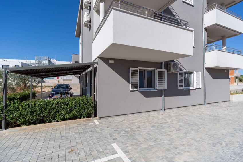 Vakantiewoning met terras - BF-GFN9V - foto 8