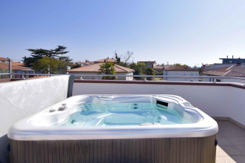 Studio dicht bij de zee, met dakterras en jacuzzi - VW-DFYGR - foto 9