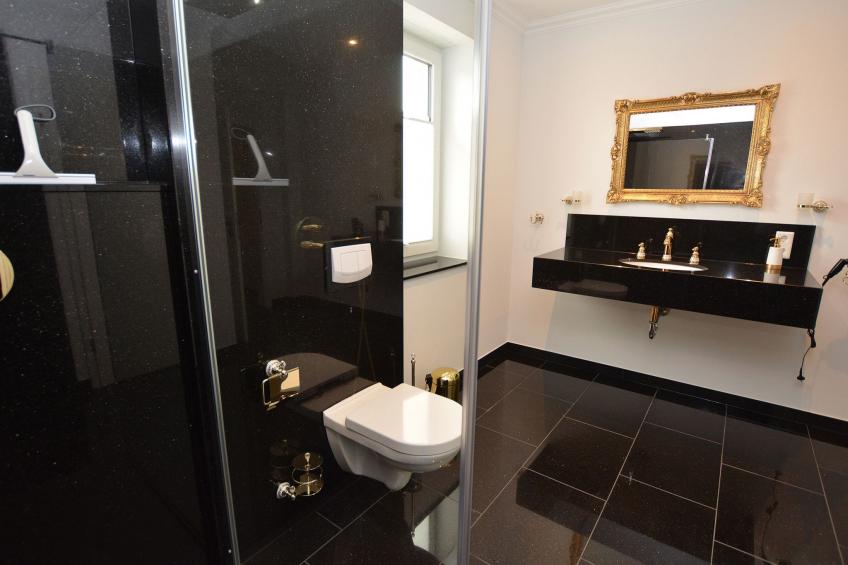 Merzijana Eerdgeschoss in Stinteck - foto 34