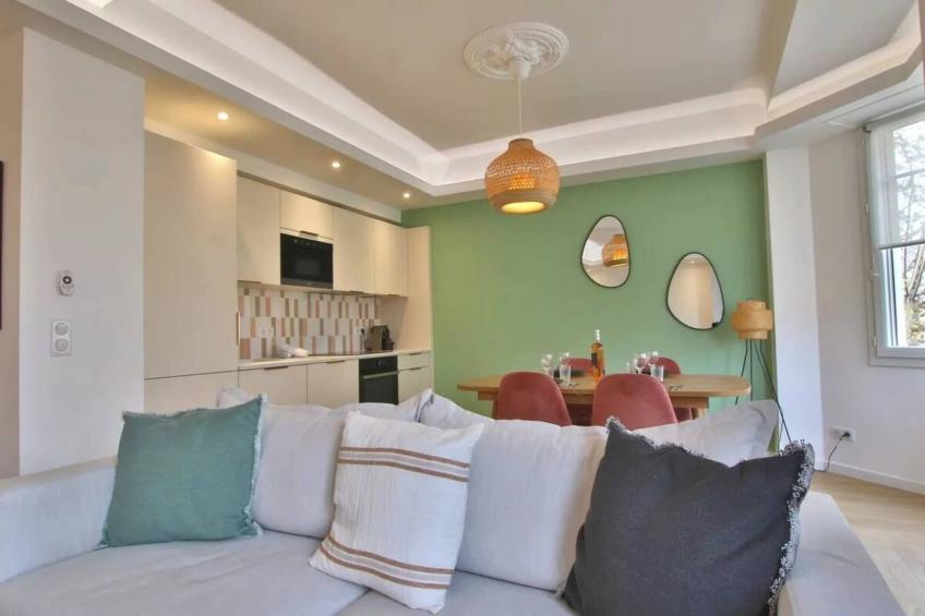 Appartement au Cœur du Centre-Ville d'Antibes - foto 7