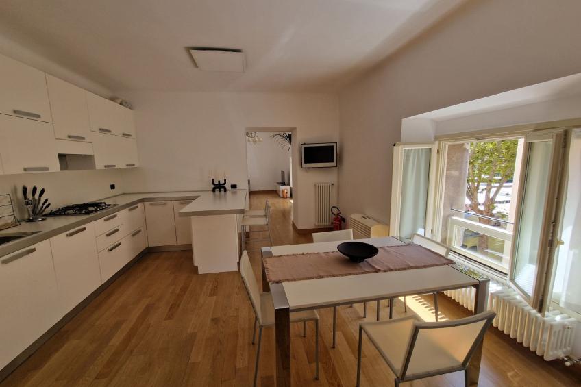 Elegante Unterkunft im Zentrum in der Nähe des Meeres - foto 4