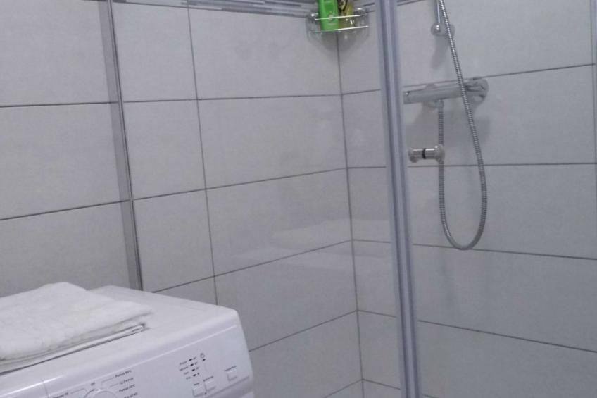 Ausgezeichnete neue und moderne Wohnung - foto 19