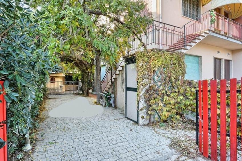 Große Wohnung in Mazzanta mit Schöner Terrasse - foto 6