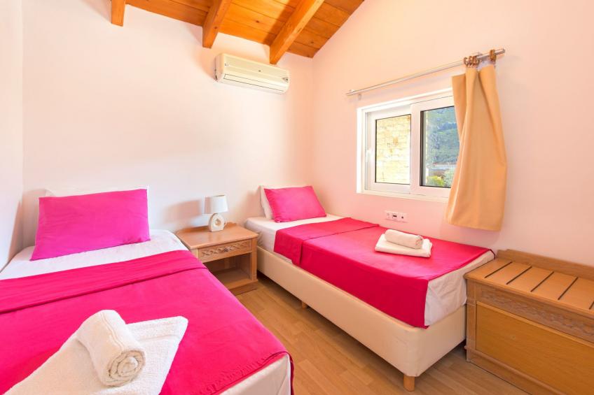 Haus in Kolympia mit Garten und schöner Aussicht - foto 16