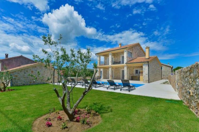Stone Villa Banovi with heated pool - foto 18