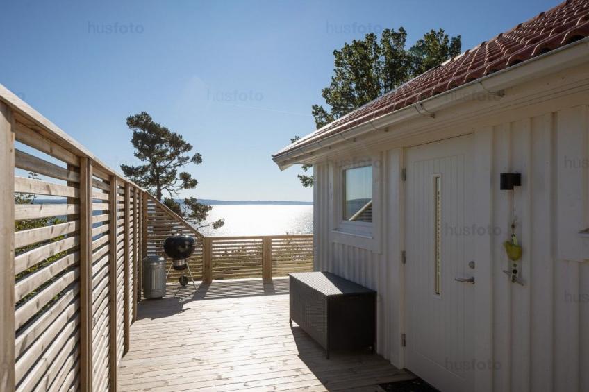 Ein  kleines Holzhaus - foto 22