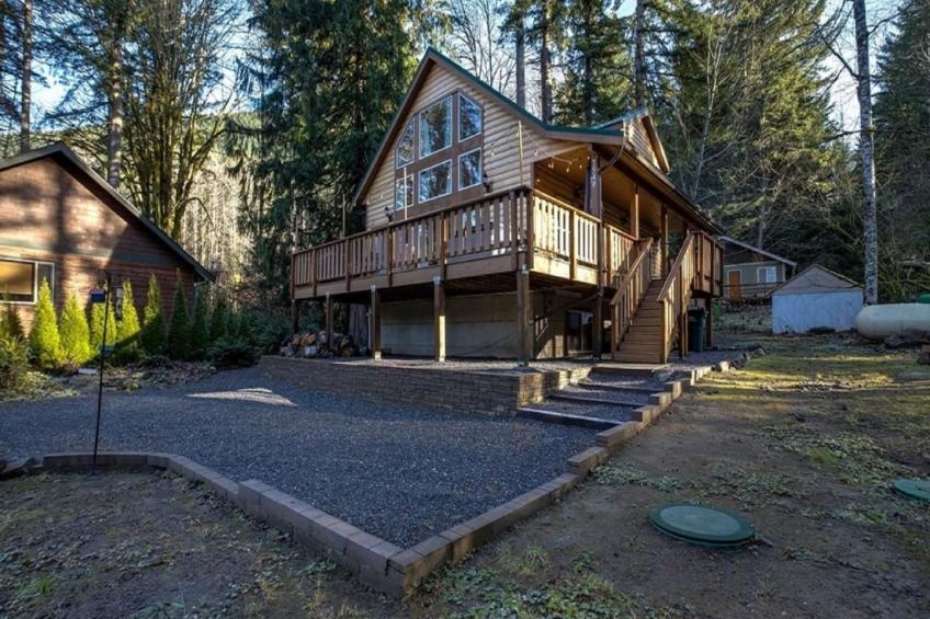 Hütte mit Spielzimmer und Wi-Fi